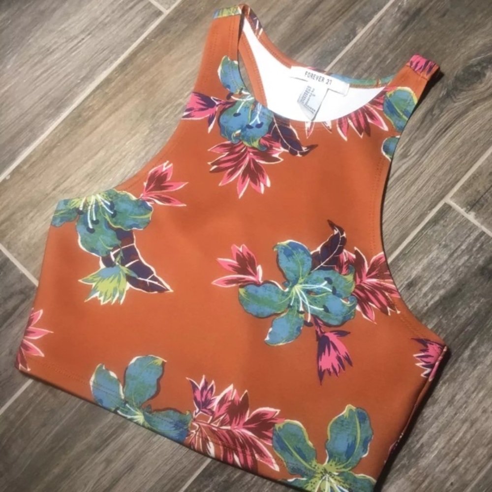Floral crop top